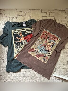 Cowgirl Comic Graphic Tees size large